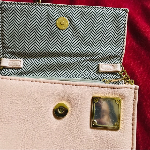 🍂☃️2 for $15!☃️🍂Steve Madden Shoulder Bag - Picture 5 of 6